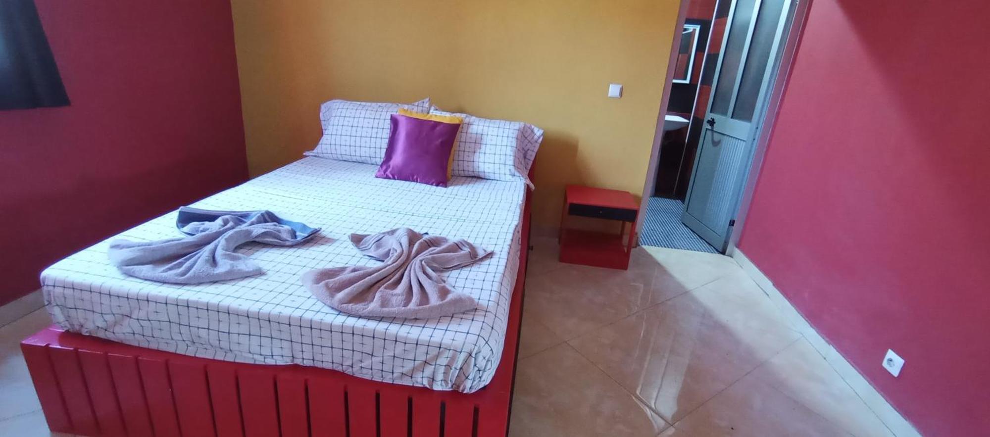Ciza E Rose Bed and Breakfast Portela Buitenkant foto