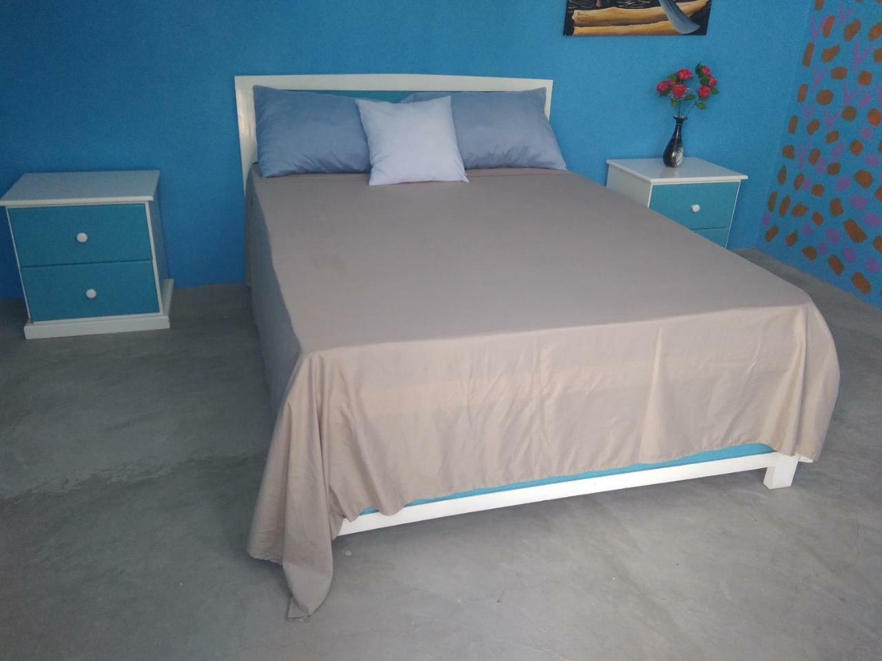 Ciza E Rose Bed and Breakfast Portela Buitenkant foto