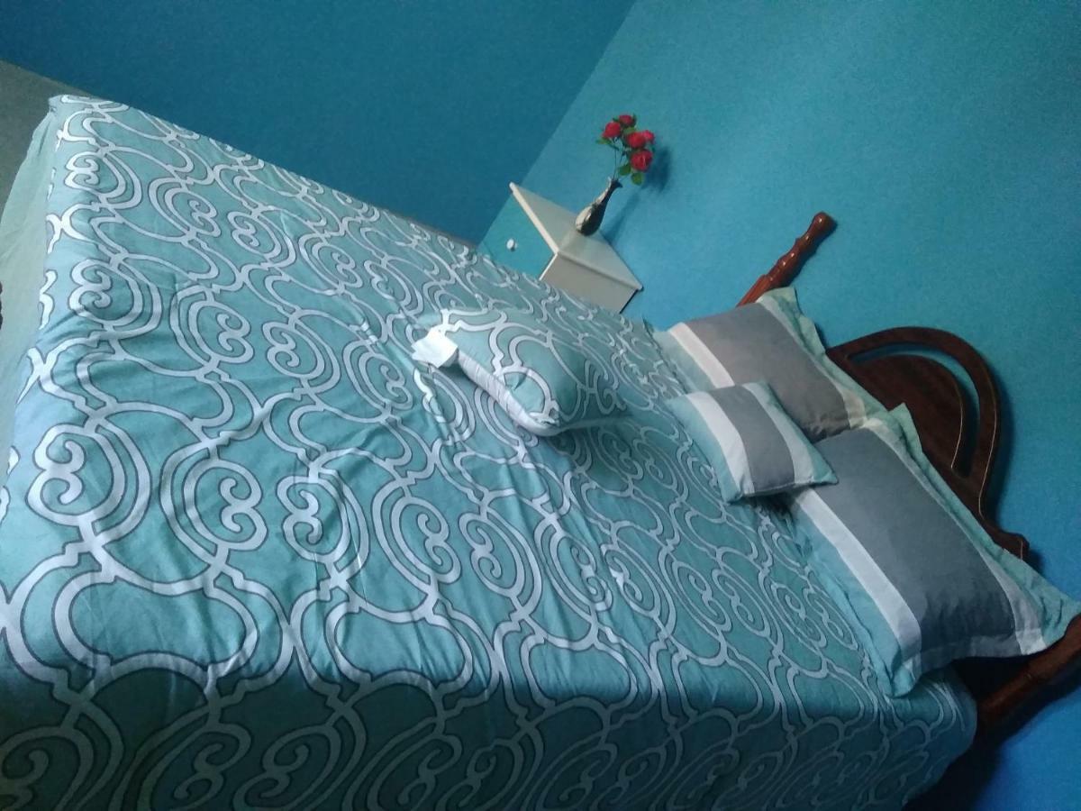 Ciza E Rose Bed and Breakfast Portela Buitenkant foto